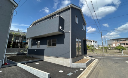 �O�ʓ��H�܂ތ��n�ʐ^ -