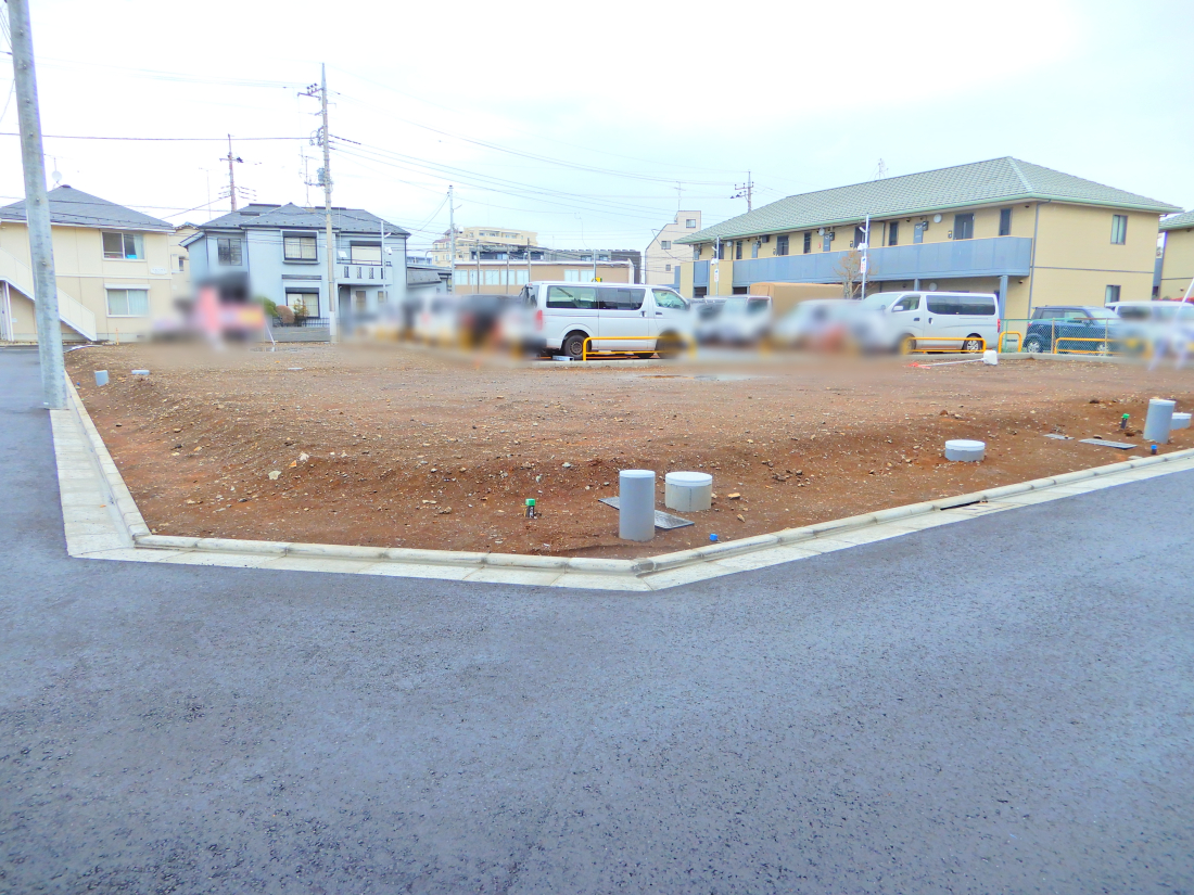 �O�ʓ��H�܂ތ��n�ʐ^ -