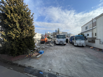 �O�ʓ��H�܂ތ��n�ʐ^ -