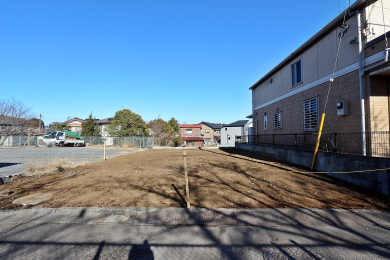 �O�ʓ��H�܂ތ��n�ʐ^ -