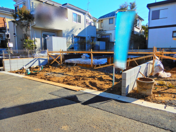 �O�ʓ��H�܂ތ��n�ʐ^ -