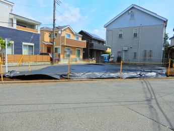 �O�ʓ��H�܂ތ��n�ʐ^ -