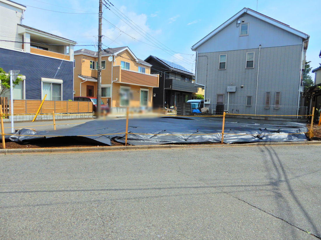 �O�ʓ��H�܂ތ��n�ʐ^ -