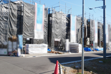 �O�ʓ��H�܂ތ��n�ʐ^ -